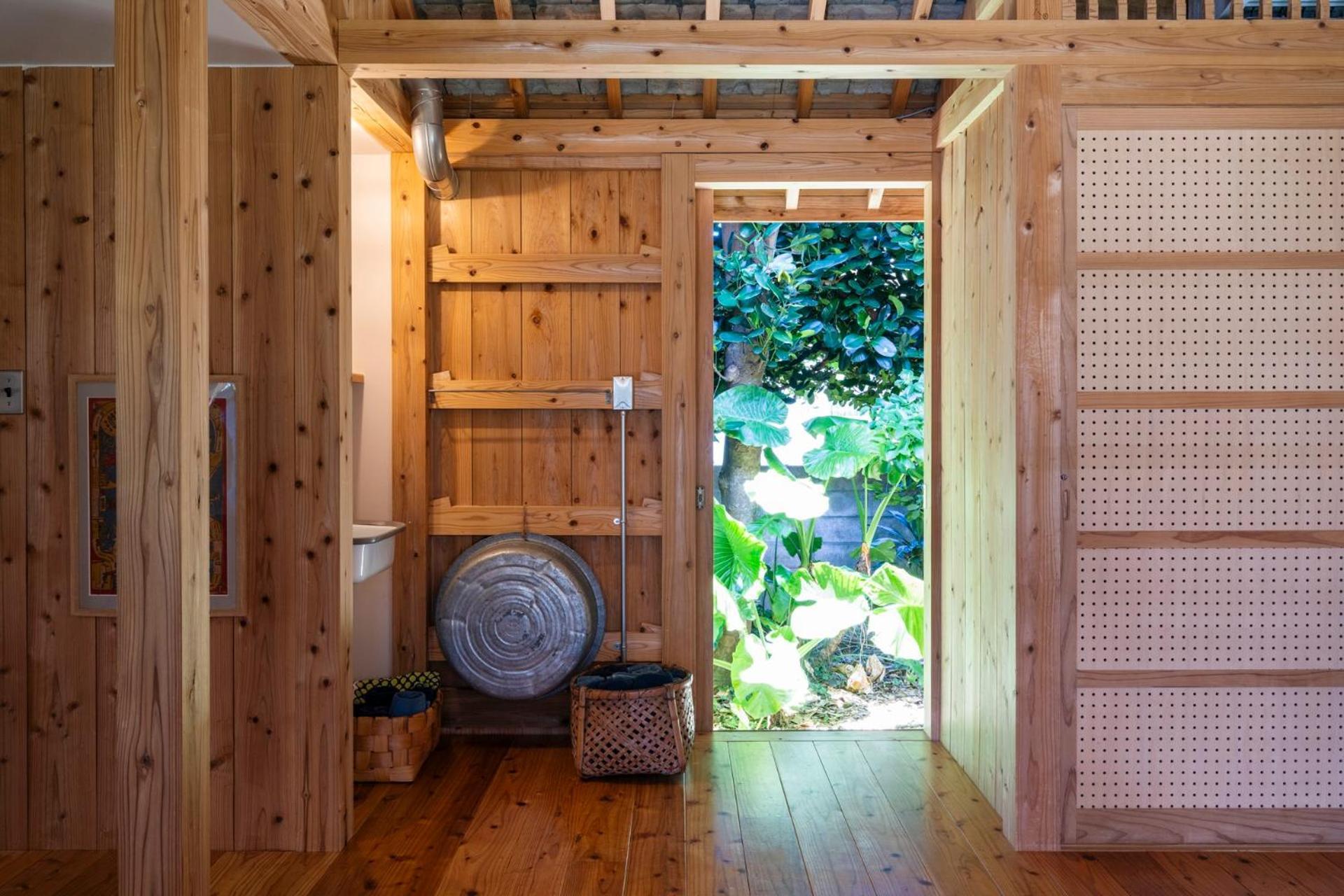 フクギに囲まれた家 さばんぎ沖縄古民家 Savangi Okinawan Designed Folk House Nakijin Exterior photo